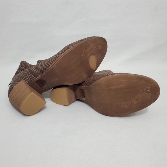 Seychelles Brown Waxed Leather Reptile Ankle Boots - Picture 5 of 7